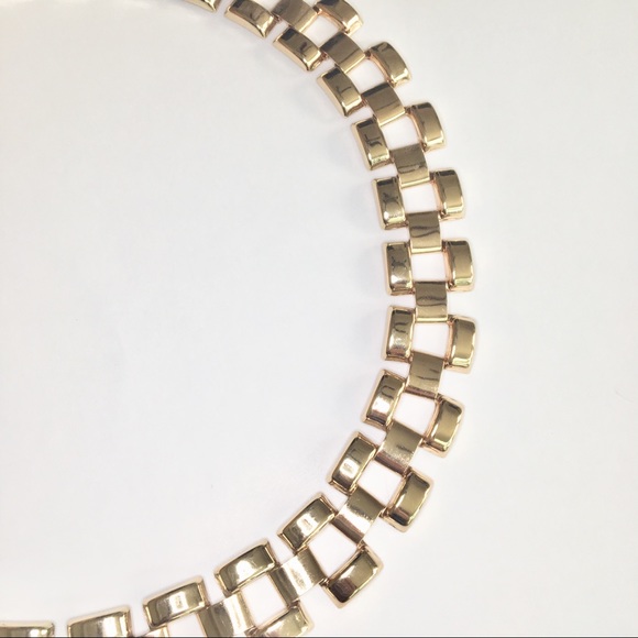 | the limited • gold link belt | - Picture 3 of 5